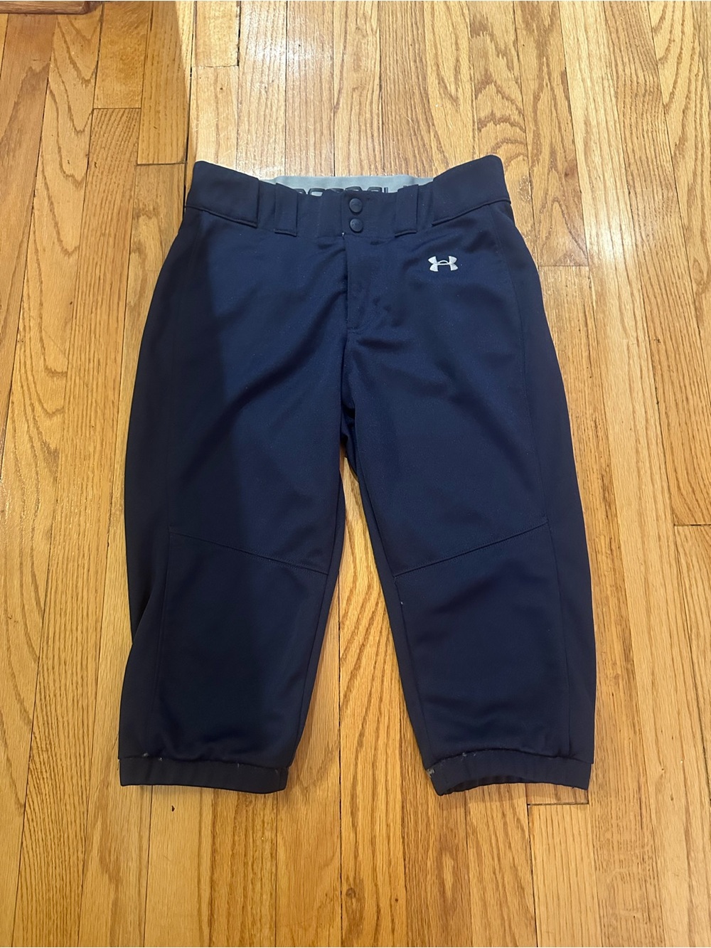 Under Armour Women’s Navy Softball Pants with Logo Size Medium